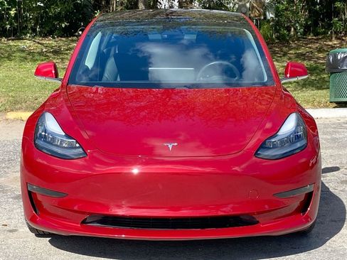 Used 2018 Tesla Model 3 Long Range image 2