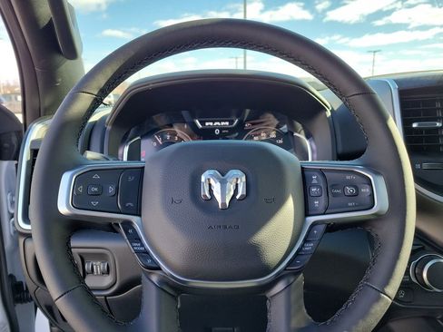 New 2026 RAM 1500 4x4 Crew Cab image 26