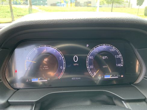 Certified 2023 Jeep Grand Cherokee Laredo w/ Luxury Tech Group I RWD image 22