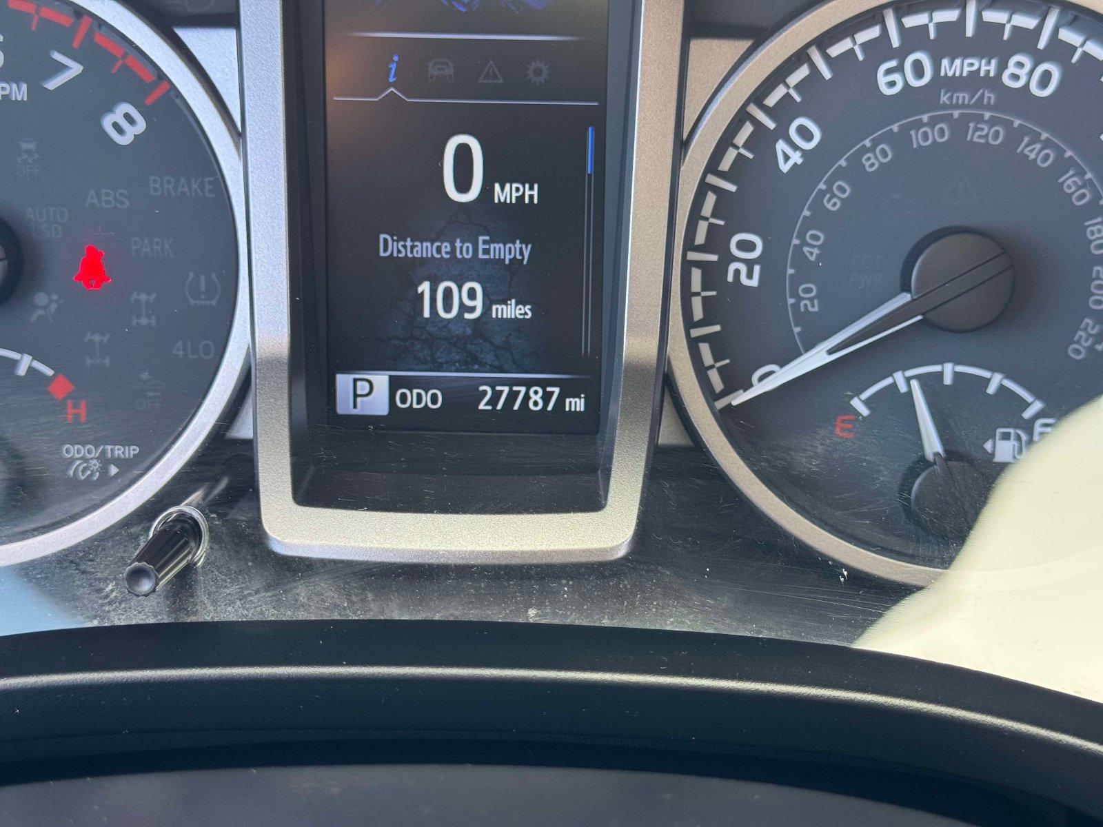 Certified 2023 Toyota Tacoma SR5 w/ Technology Package AWD/4WD image 27