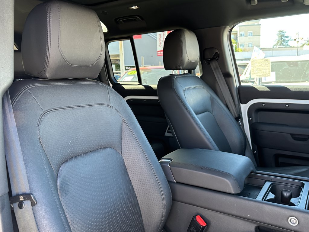 Used 2024 Land Rover Defender 110 S AWD/4WD image 17