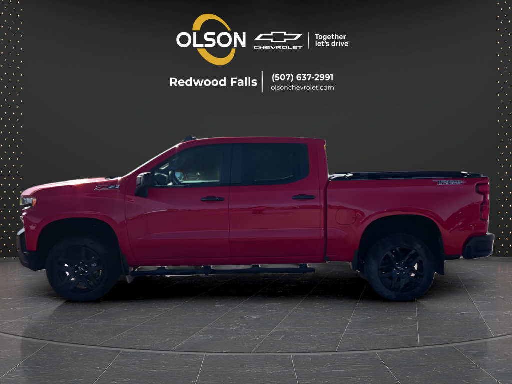 Used 2021 Chevrolet Silverado 1500 LT Trail Boss w/ Convenience Package II AWD/4WD image 2