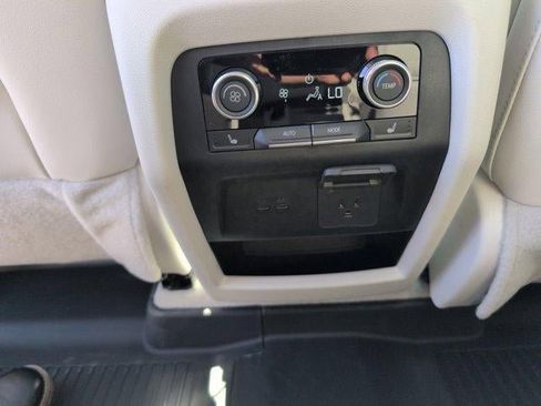 New 2026 Buick Enclave Avenir w/ Super Cruise Package AWD/4WD image 30