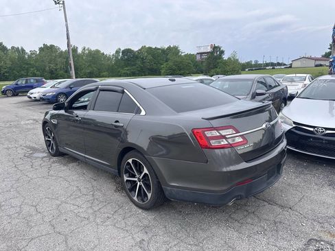 Used 2016 Ford Taurus SEL w/ Equipment Group 201A FWD image 4