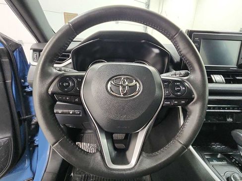 Certified 2022 Toyota RAV4 SE w/ Convenience Package AWD/4WD image 16