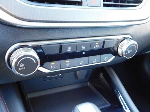 Used 2025 Nissan Altima 2.5 SR image 24