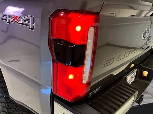 Used 2026 Ford F250 Lariat AWD/4WD image 24