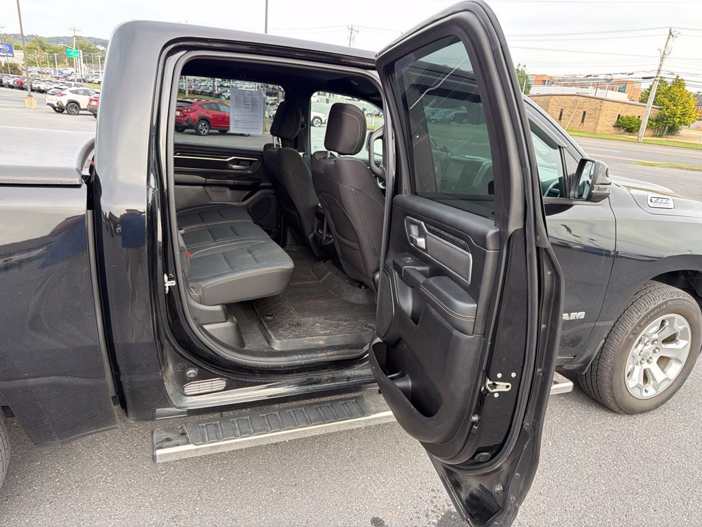 Used 2023 RAM 1500 Big Horn AWD/4WD image 19