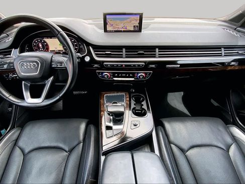 Used 2018 Audi Q7 3.0T Prestige AWD/4WD image 14