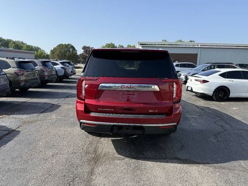 Used 2021 GMC Yukon XL SLT w/ SLT Premium Package AWD/4WD image 6