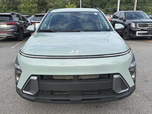 Certified 2025 Hyundai Kona SEL FWD image 3