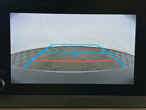 Used 2024 Toyota Prius XLE image 22