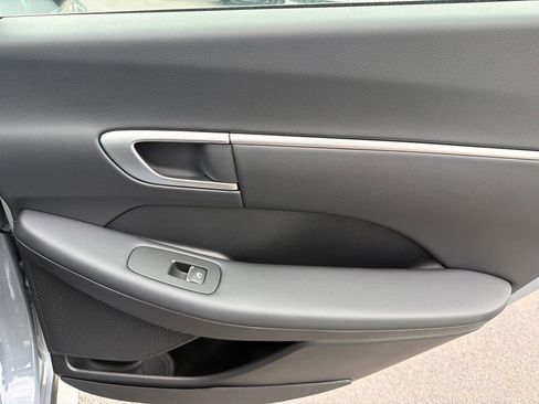 New 2026 Hyundai Sonata SEL FWD image 17