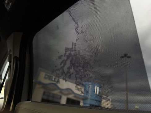 Used 2022 Toyota Sienna Platinum image 24