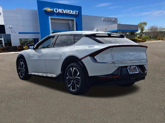 Used 2024 Kia EV6 Wind w/ Wind Technology Package AWD/4WD image 23