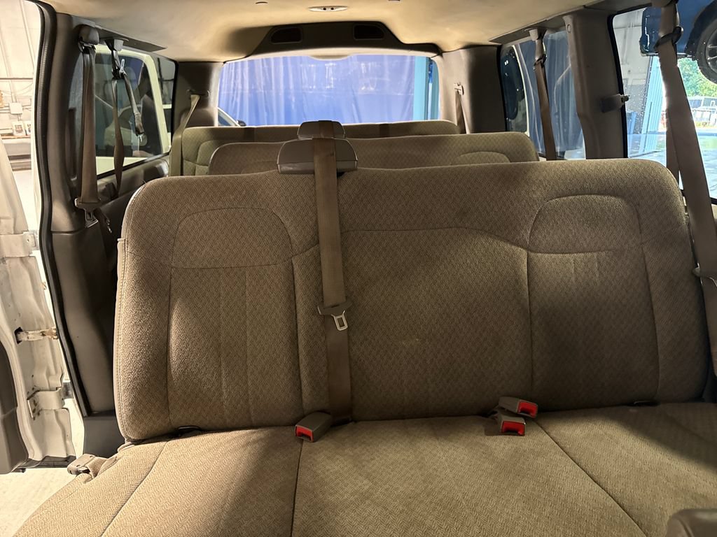 Used 2016 Chevrolet Express 2500 LT w/ LT Preferred Equipment Group RWD image 30