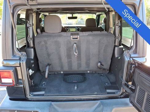 Used 2023 Jeep Wrangler Sport S image 26