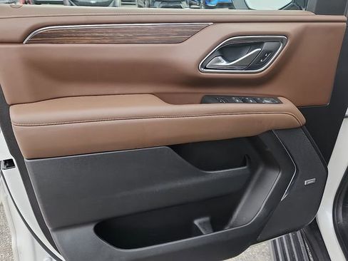 Used 2022 Chevrolet Suburban High Country w/ Max Trailering Package image 12