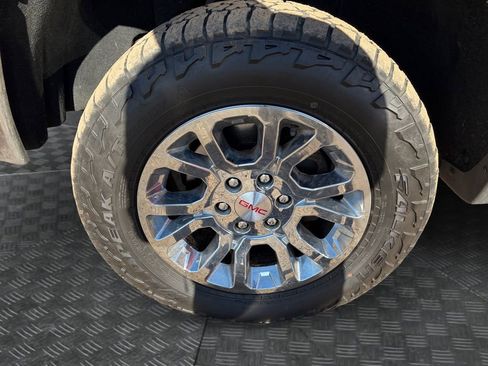 Used 2016 GMC Sierra 1500 SLE w/ SLE Value Package image 9