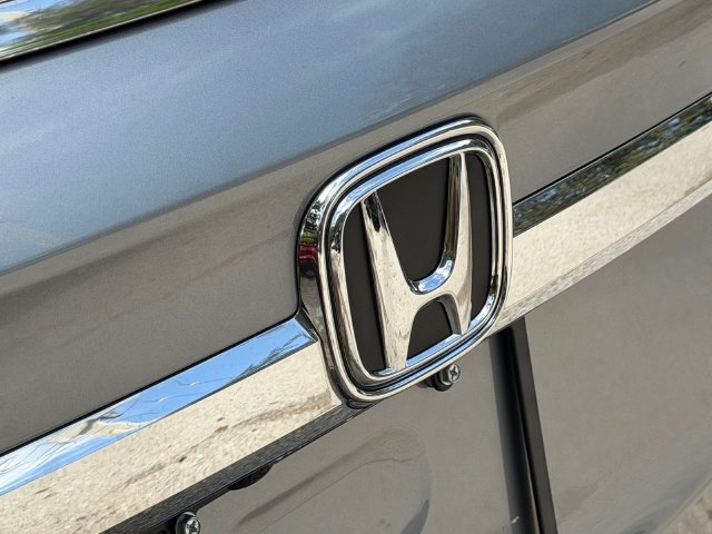 Used 2019 Honda Odyssey Touring image 16