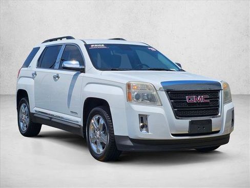 Used 2013 GMC Terrain SLT w/ LPO, Chrome Package FWD image 3