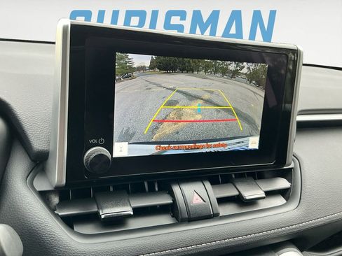 Certified 2025 Toyota RAV4 XLE image 21