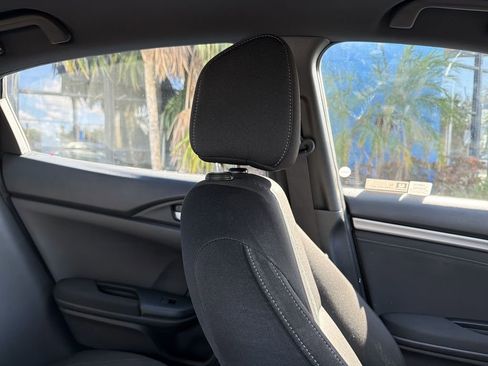 Certified 2019 Honda Civic EX image 16