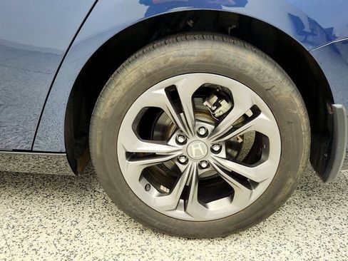 Used 2025 Honda Accord EX-L image 9