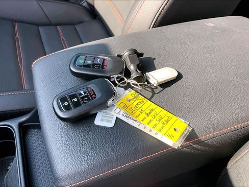 Used 2025 Honda CR-V Sport-L image 15