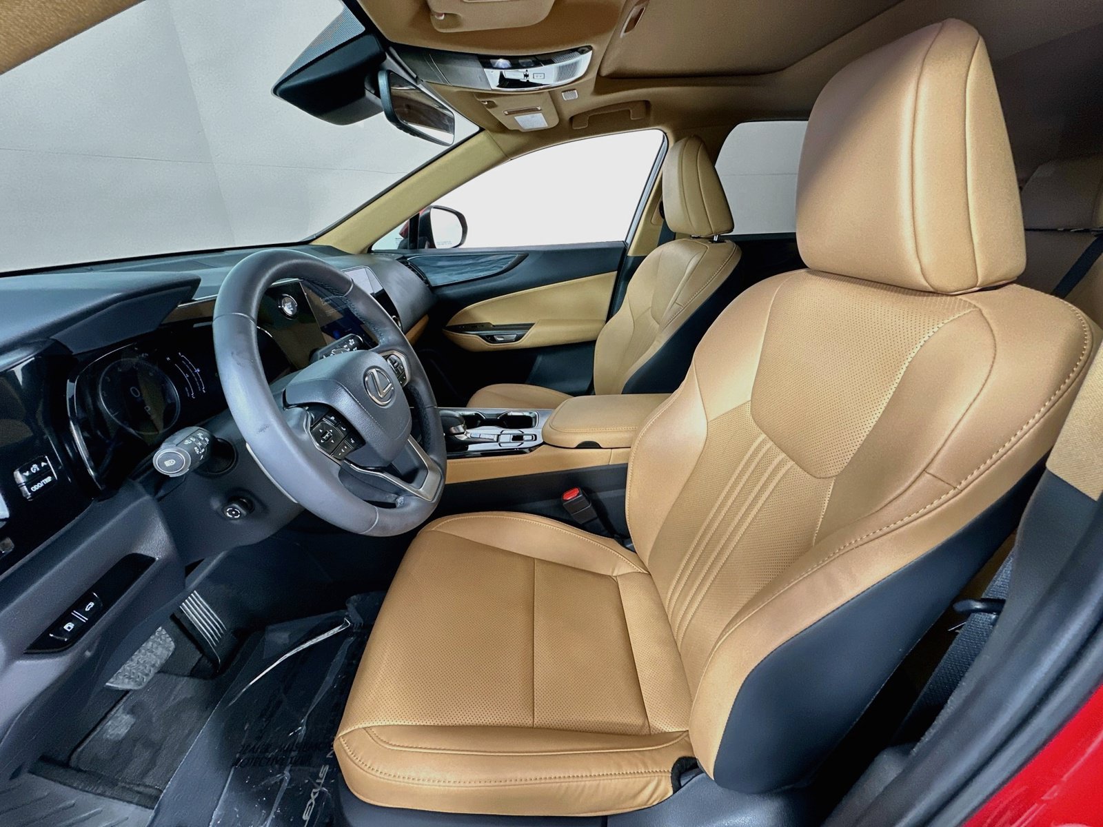 Used 2025 Lexus NX 250 FWD w/ Accessory Package (K3) image 20