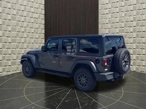 Certified 2022 Jeep Wrangler Unlimited Sport AWD/4WD image 9