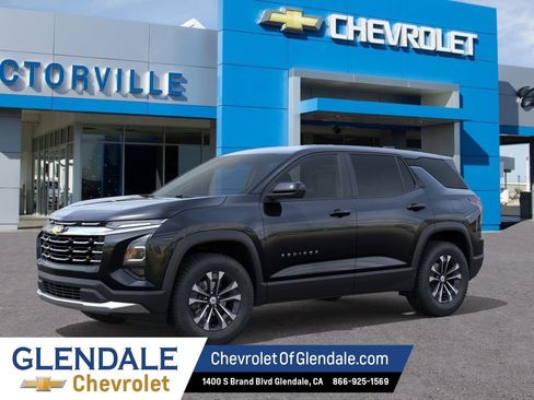 New 2026 Chevrolet Equinox LT FWD image 2