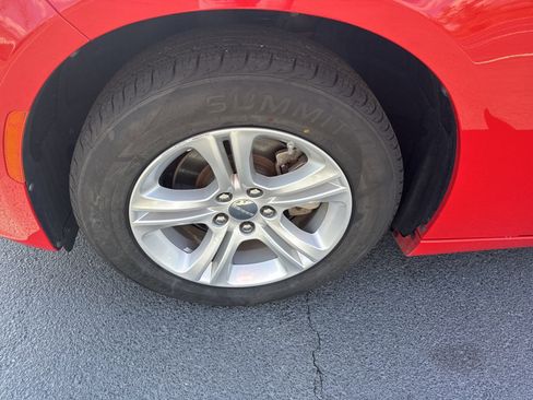 Used 2022 Dodge Charger SXT image 9