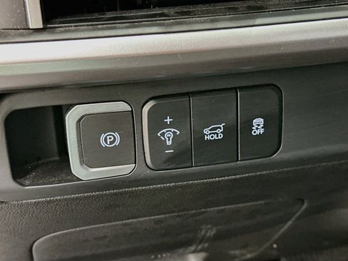 Used 2026 Hyundai Santa Fe SEL AWD/4WD image 17