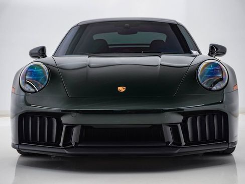 Used 2026 Porsche 911 Carrera 4 GTS AWD/4WD image 6