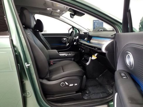 Certified 2026 Hyundai Ioniq 9 Limited image 18