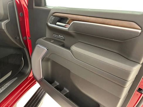 Certified 2025 Chevrolet Silverado 1500 High Country w/ High Country Premium Package image 15