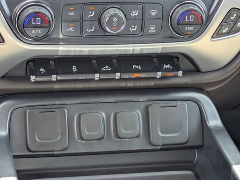 Used 2018 GMC Sierra 1500 SLT AWD/4WD image 27