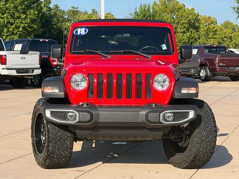Used 2018 Jeep Wrangler Unlimited Sport S AWD/4WD image 2
