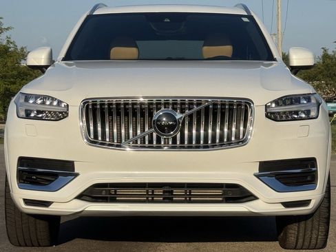 Used 2021 Volvo XC90 T8 Inscription w/ Protection Package Premier image 9