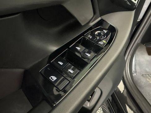 Certified 2026 BMW 530i w/ M Sport Package RWD image 22