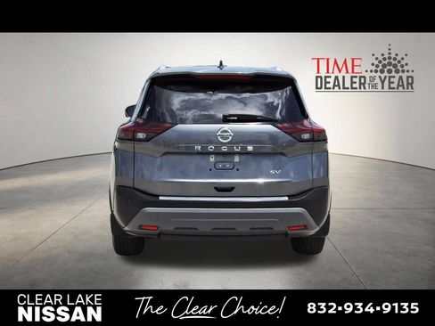 Used 2021 Nissan Rogue SV w/ Premium Package FWD image 6