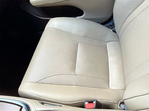 Used 2019 Lexus LS 500 w/ Accessory Package (Z2) image 22