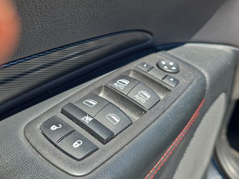 Used 2023 Dodge Durango GT image 25