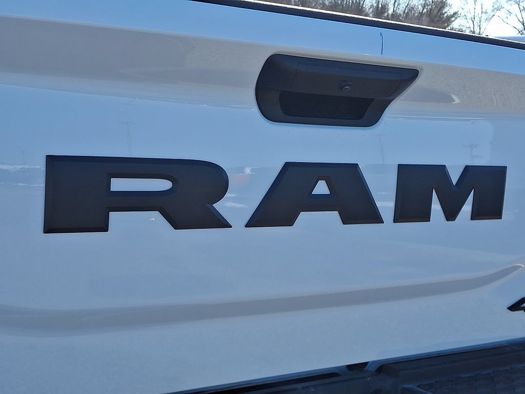 New 2026 RAM 2500 Big Horn AWD/4WD image 21