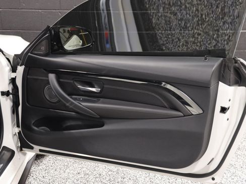 Used 2016 BMW M4 Coupe image 42
