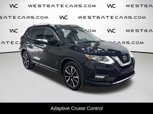 Used 2020 Nissan Rogue SL image 2