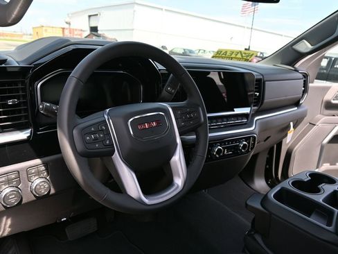 New 2026 GMC Sierra 3500 SLT AWD/4WD image 24