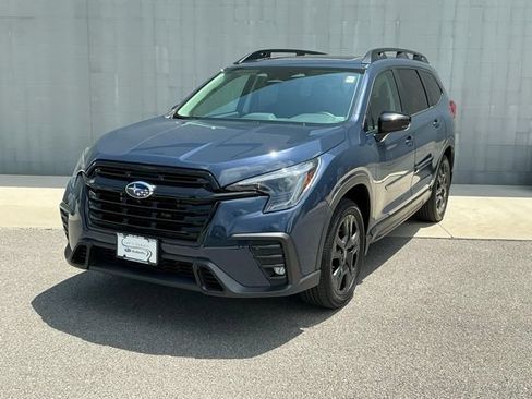 Certified 2025 Subaru Ascent Bronze Edition w/ Onyx Package AWD/4WD image 3