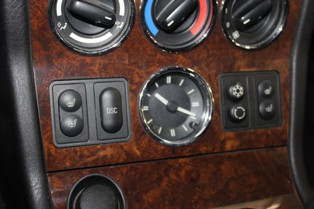 Used 2002 BMW Z3 2.5i RWD image 17